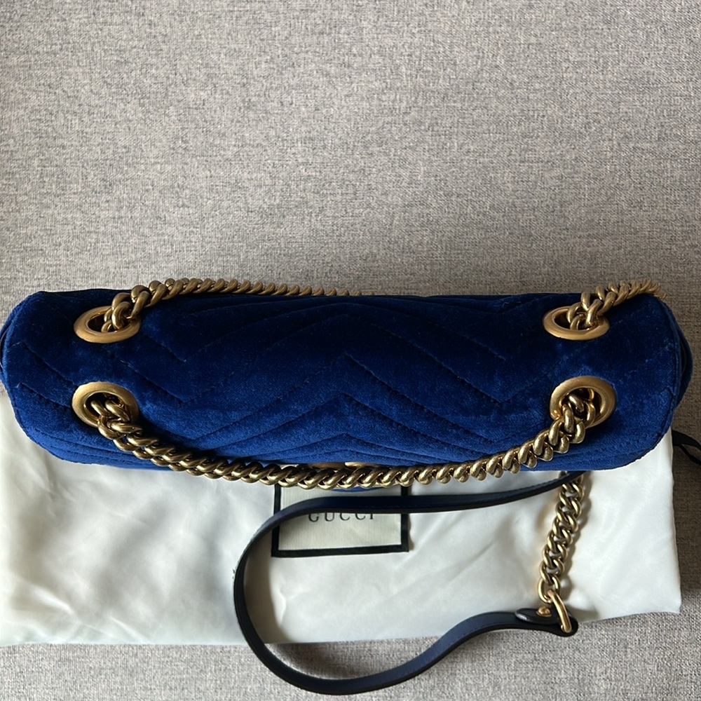 New Gucci GG Velvet Matelasse Small Marmont Shoulder Bag Cobalt Blue - Picture 11 of 17